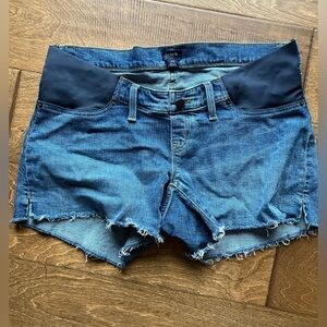J crew maternity shorts stretchy band. NWOT never worn.